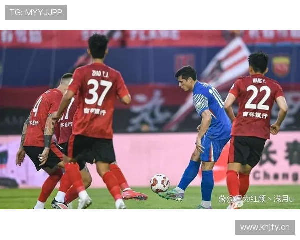 申花:豪门定位背后的危机,为何“战术保守”成最大争议? 申花:豪门定位背后的危机,为何“战术保守”成最大争议?