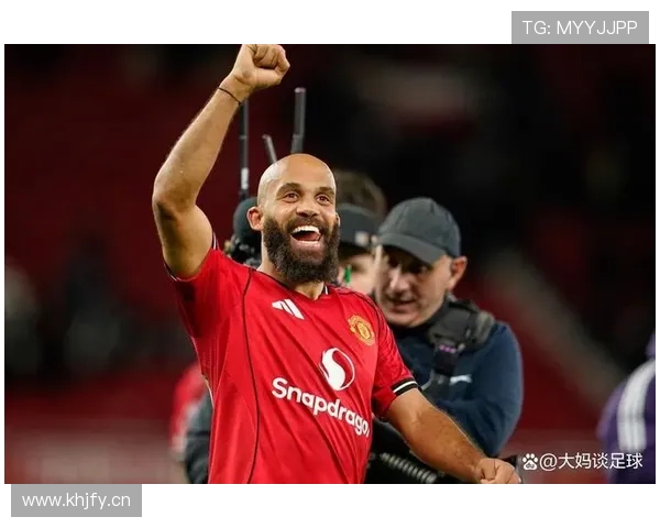 曼联转会策略是否失误,当前赛季表现波动与竞争格局面临考验