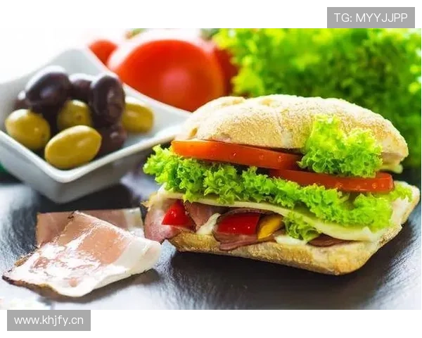 杨昊赛场上又拼爆了，听说他私下连吃几天外卖不给做饭？